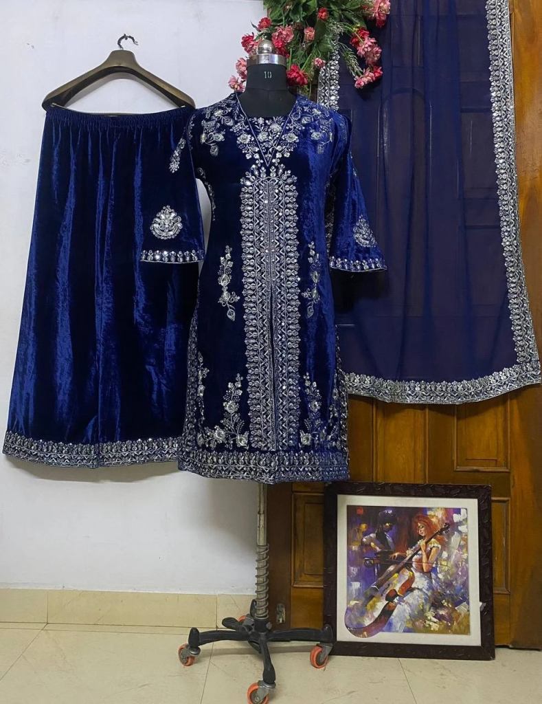 1154 Heavy Velvet Embroidered Salwar Kameez Collection