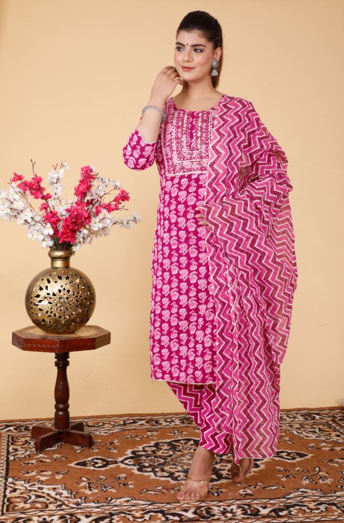  Dark pink cotton printed casual wear straight Ready Made 