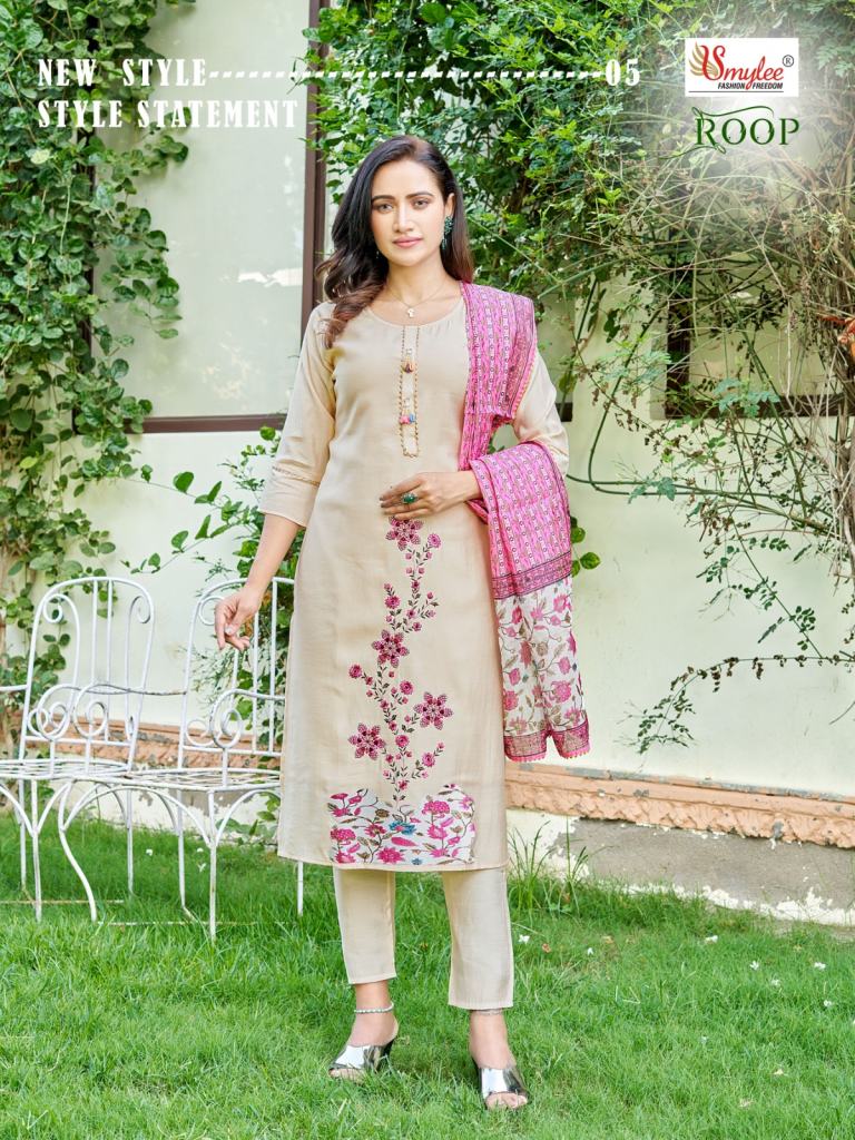 Smylee Roop Designer Silk Embroidery Kurti Pant With Dupatta