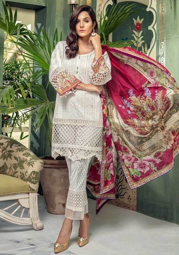 Maria Vol 4 Gold : Deepsy Pakistani Suit Catalogue
