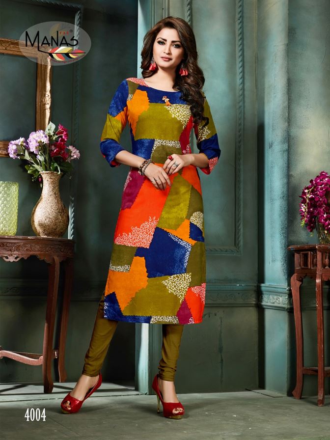 Avnika manas causal wear kurti set