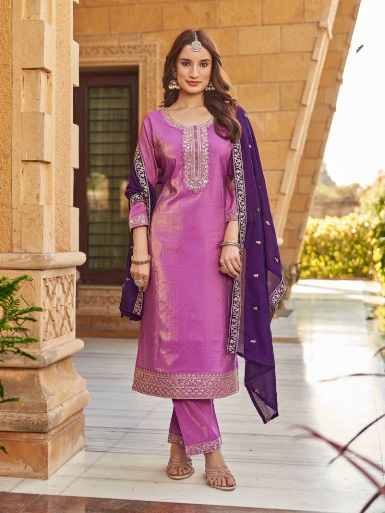 Aanchi Goldy Roman Shimmer Kurti