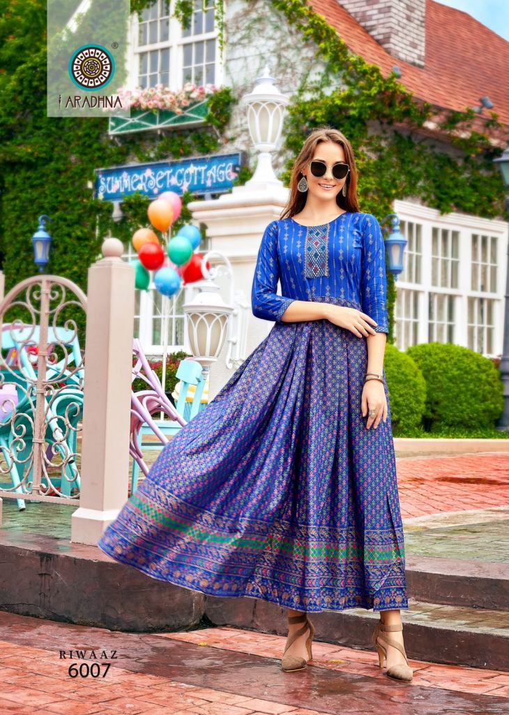 Blue Chanderi Embellished Gathered Anarkali Set Design by LABEL KIARSH at  Pernia's Pop Up Shop 2024