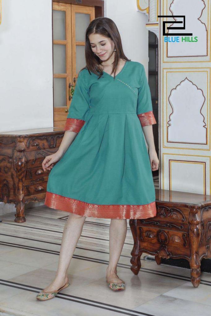 https://www.wholesaletextile.in/product-img/Blue-Hills-Taapsee-Designer-Ku-1627449652.jpeg