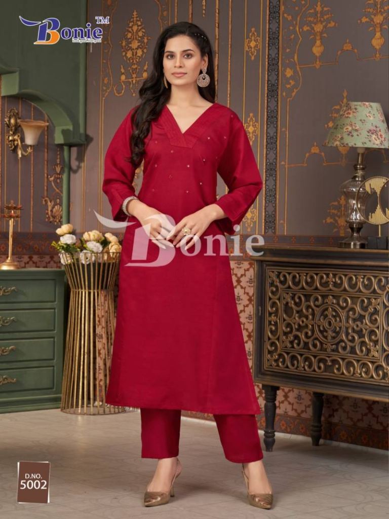 Bonie Naina Vol 5 Kurti WIth Bottom