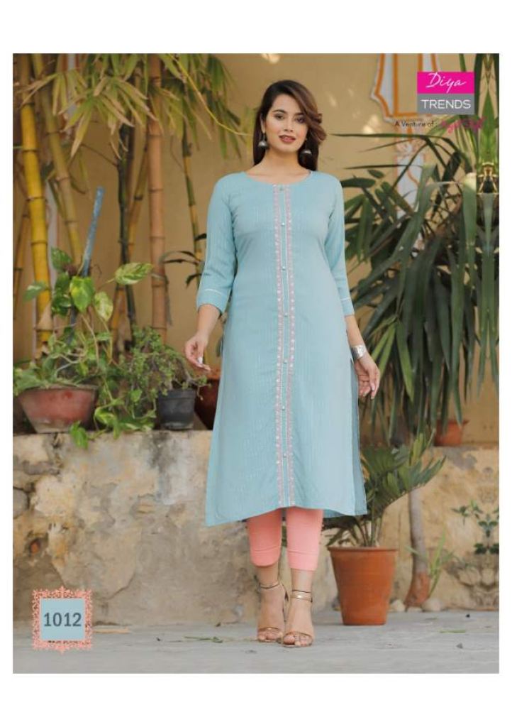 Fashion Talk Divya Finest Grade Of Heavy Rayon Casual Wear Readymade Kurti  With Pant Wholesale Dealer