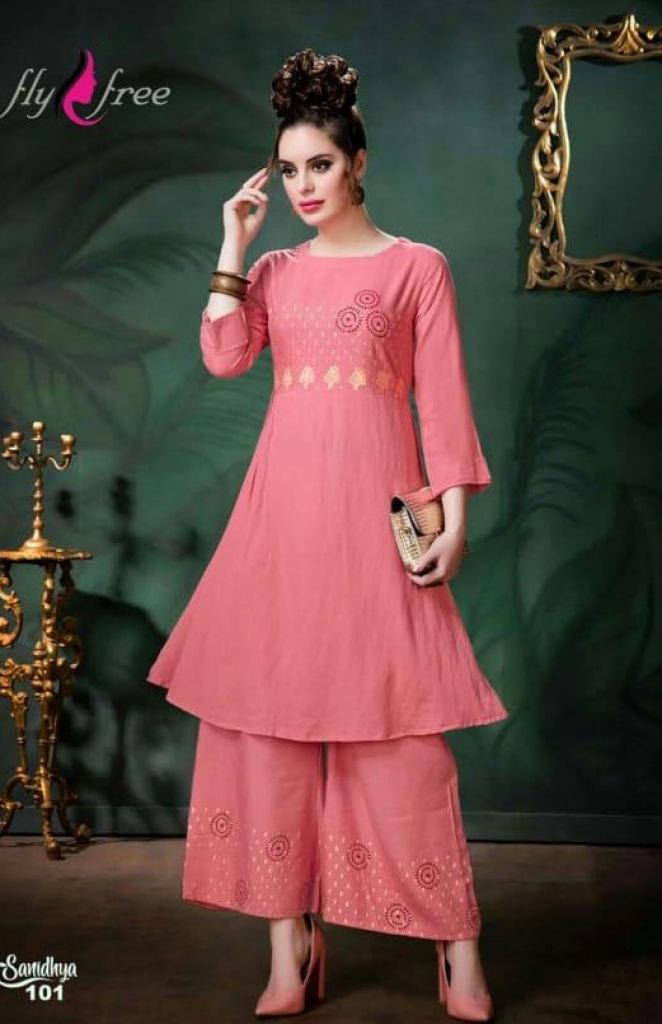 Fly Free  presents Sanidhya  Stylish Kurti With Bottom 