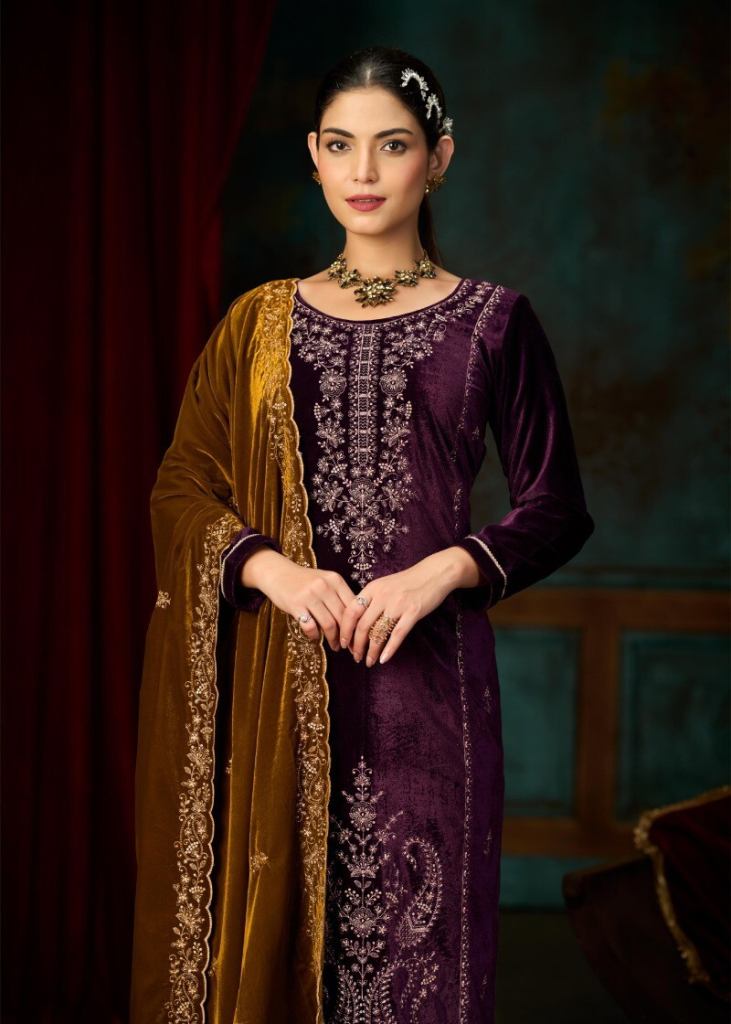 Four Dots Xpose Designer Salwar Kameez
