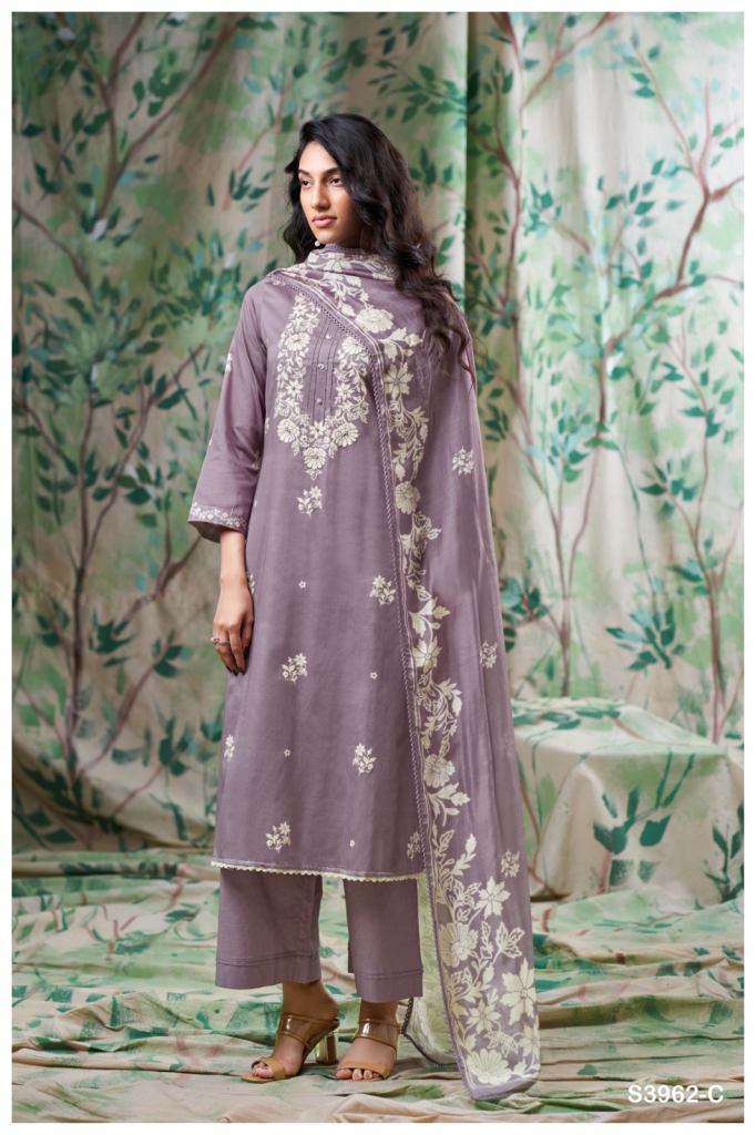 Ganga Yavina 3962 Printed Salwar Kameez