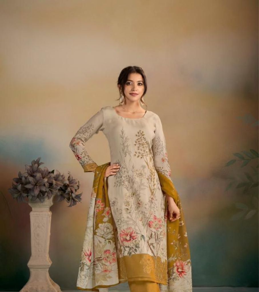 Glossy Simar Swara Digital Printed Salwar Kameez