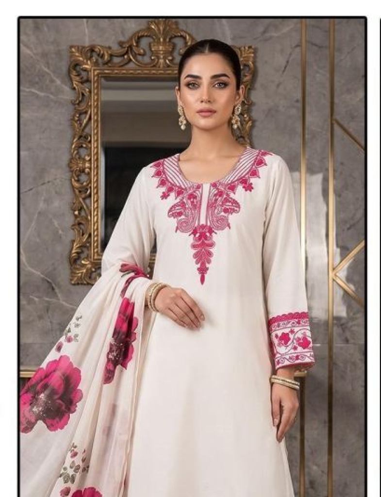 Hoor Tex 882 A To D Embroidered Salwar Kameez