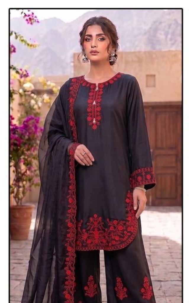 Hoor Tex 898 A To D Embroidered Salwar Kameez