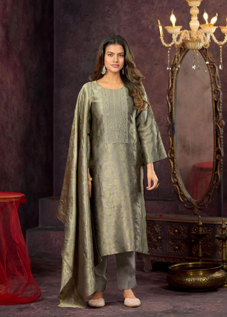 Ibiza Dil Noor Ziraf  Embroidery Salwar Kameez