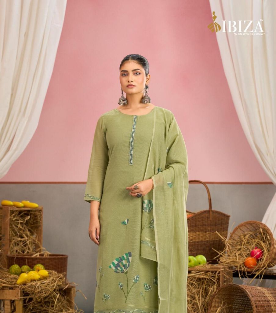 Ibiza Eshal Linen  Embroidered Salwar Kameez