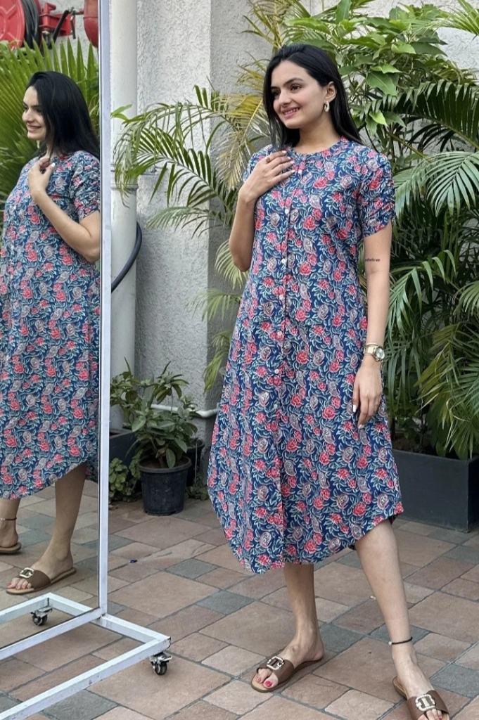 Indira 23207 Cambric Cotton Patterned Kurti 