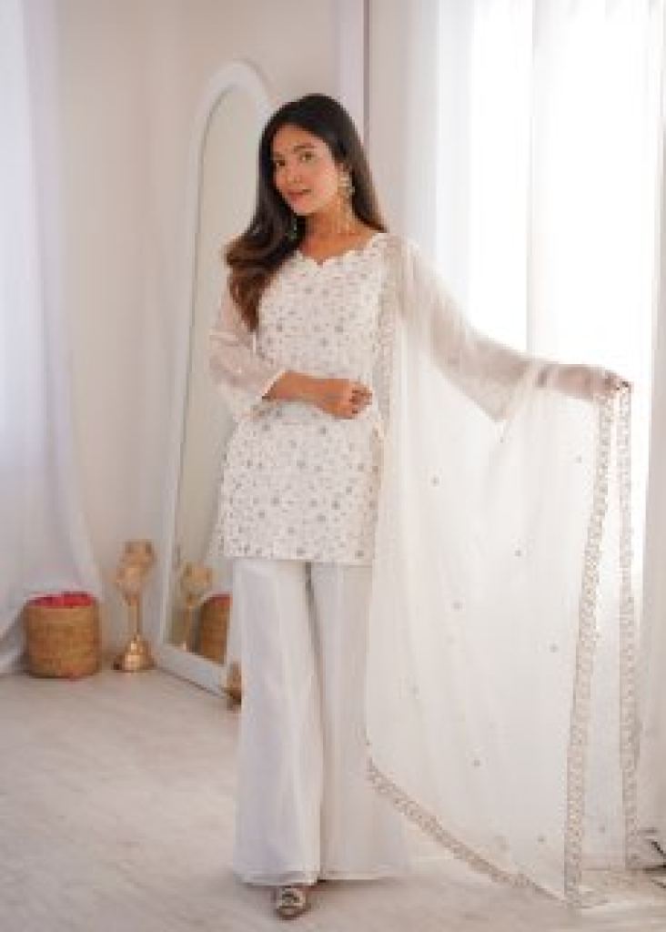 KB-300 OFFWHITE CRUNCHY SILK Kurti