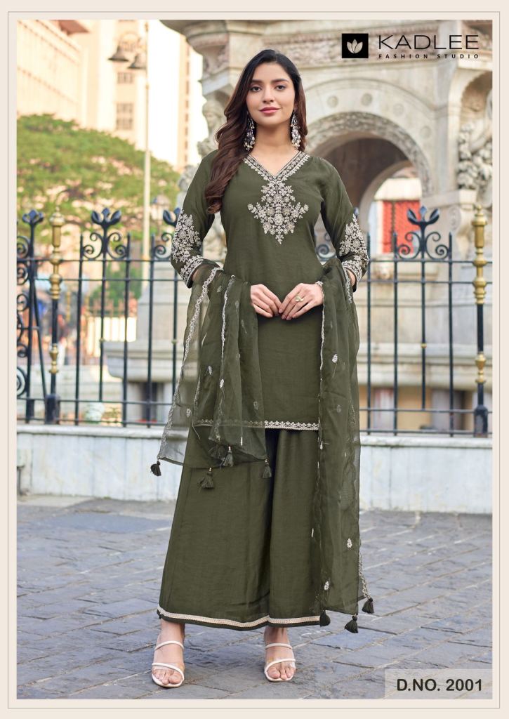 Kadlee Gori Kurti Pant And Dupatta