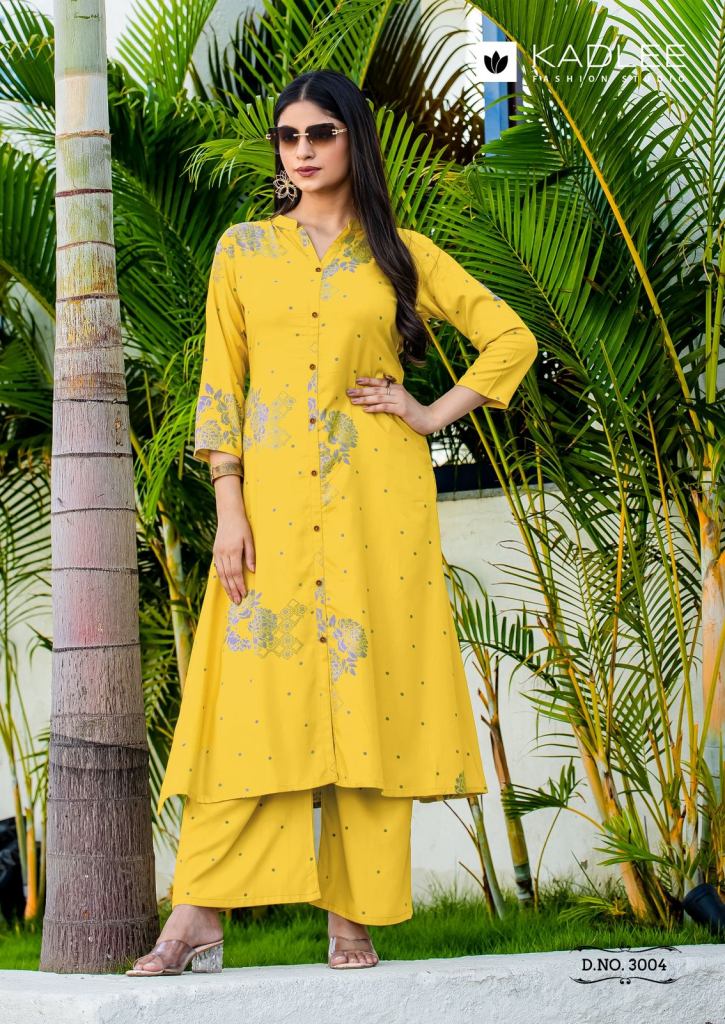 Kadlee Karnaee Printed Kurti With Bottom