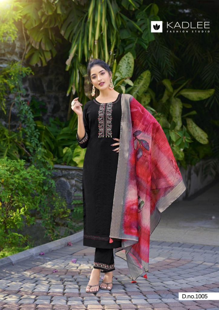 Kadlee Nazakat Kurti