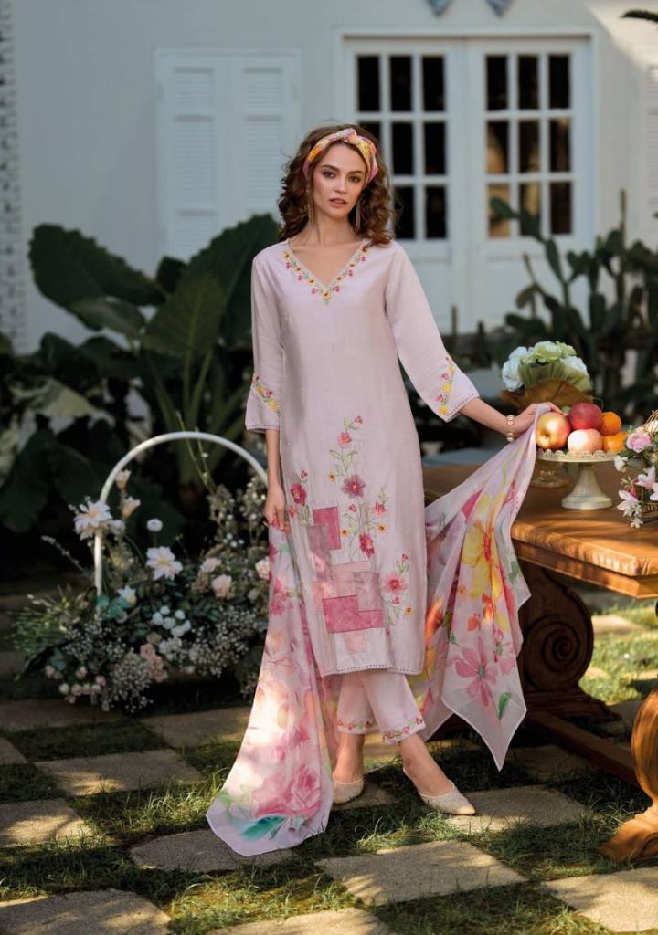 Kailee Voeux Top Bottom With Dupatta