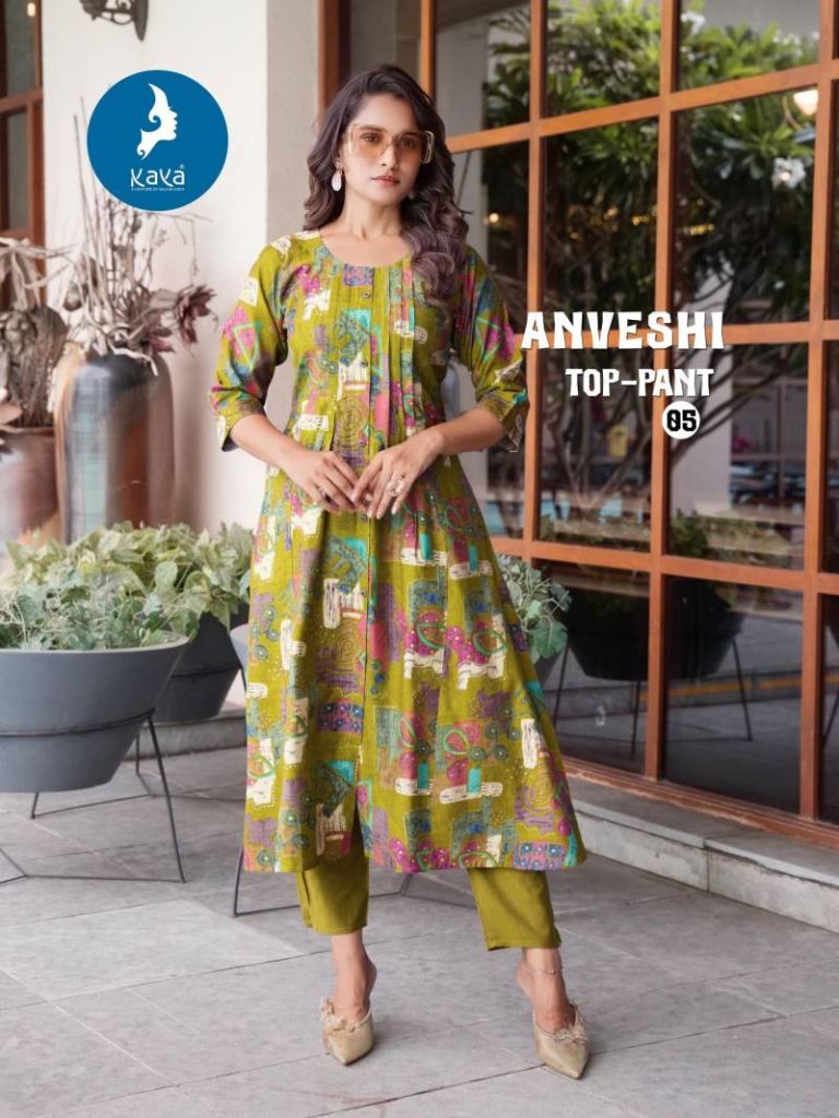 Kaya Anveshi Foil Kurti With Bottom