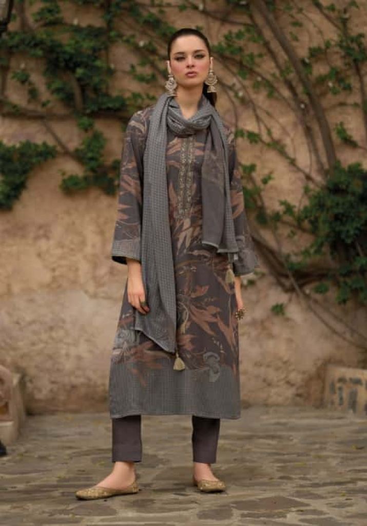 Kilory Isharat  Embroidery Work Salwar Kameez