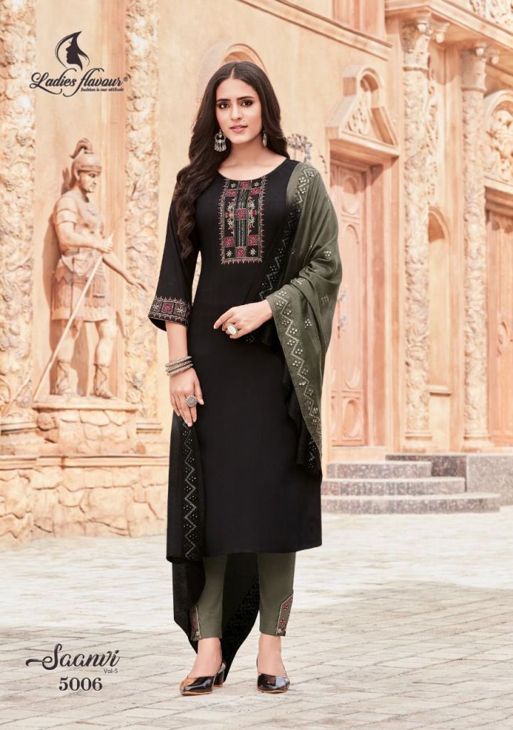 Ladies Flavour Vinee Fancy Aliya Style Kurti Pant Dupatta Set New Designs