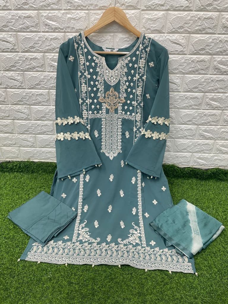https://www.wholesaletextile.in/product-img/Laxuria-Trendz-1194-Georgette--1665552611.jpeg