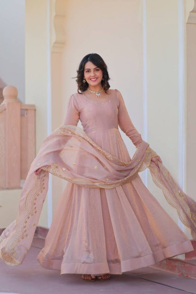 Luna Vol 48 Beautiful Chiffon Gown With Dupatta