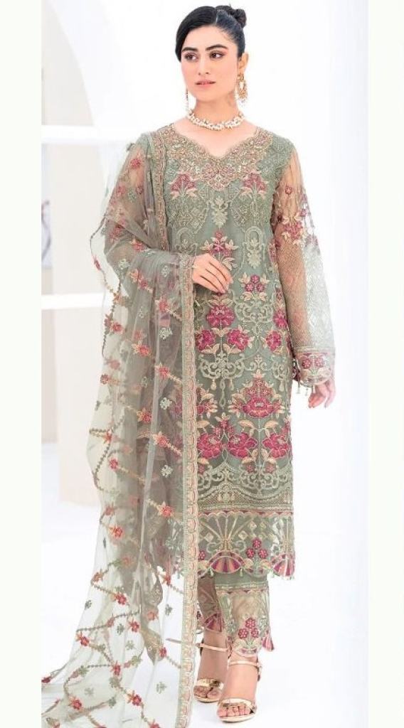 Mahnur Vol 30 Hit List Heavy Exclusive Designer Pakistani Salwar Suits