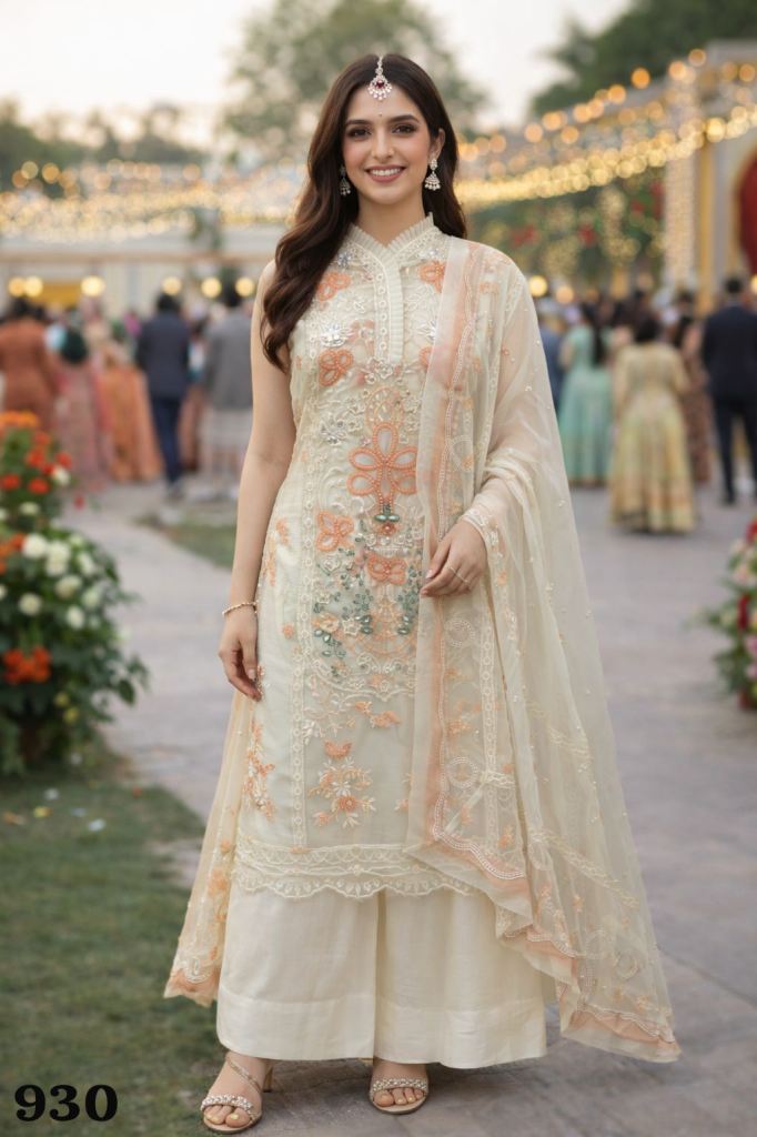 Mrudangi Aafreen Embroidered Top Bottom Dupatta