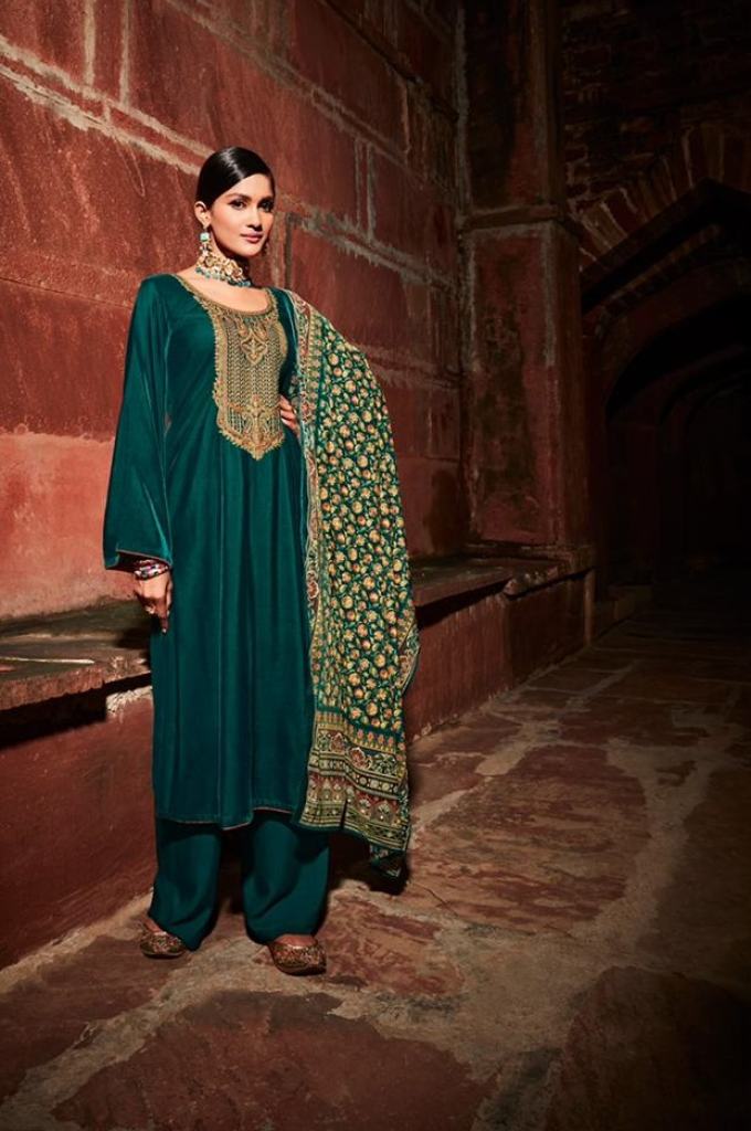 Mumtaz Arts  Gulposh Festive Wear Velvet Designer Salwar suits Collection