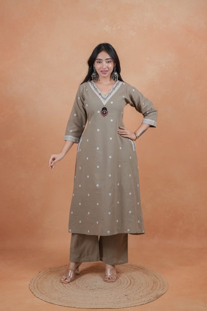 Naisha K 1039 Handloom Mirror Work Kurti With Bottom