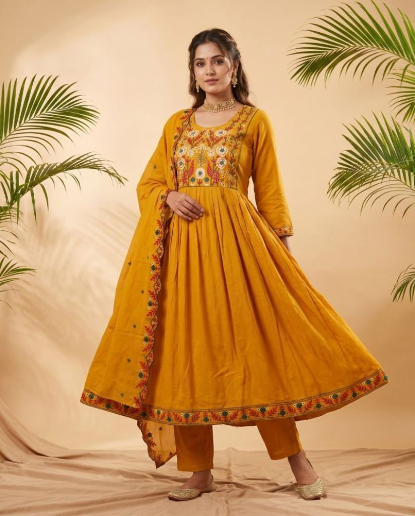 Naisha K 1097 Jarkan Work Kurti With Bottom Dupatta
