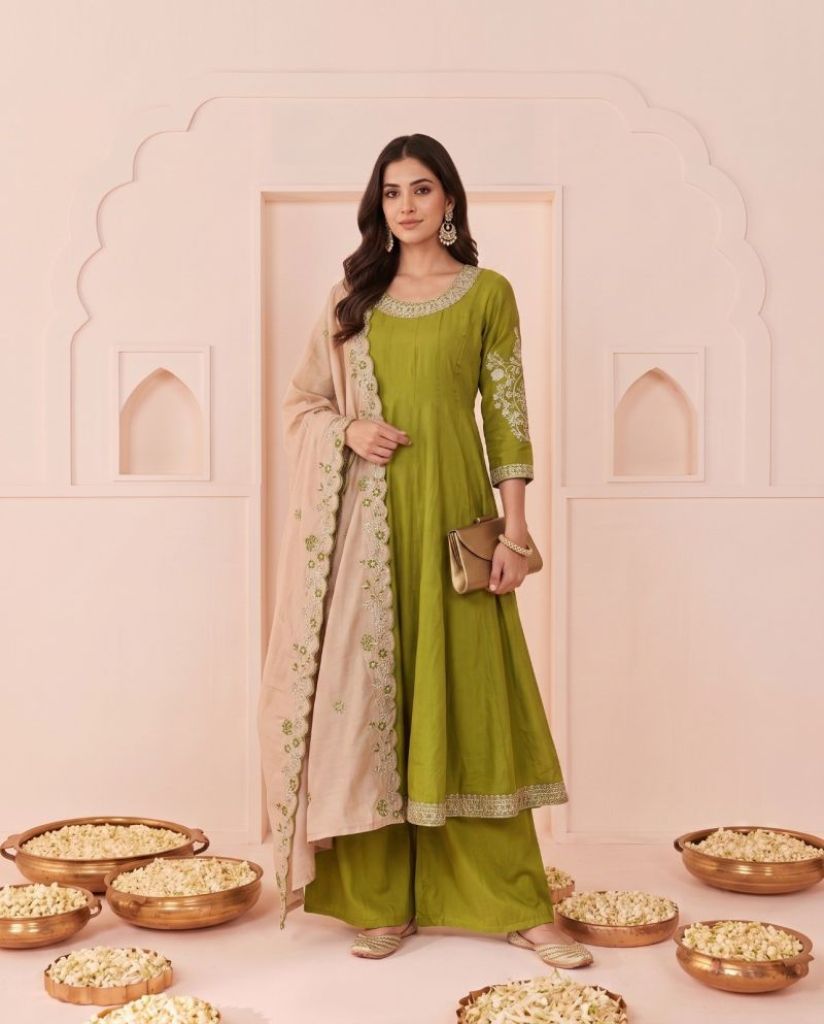 Naisha K 1100 Embroidered Kurti with Bottom Dupatta