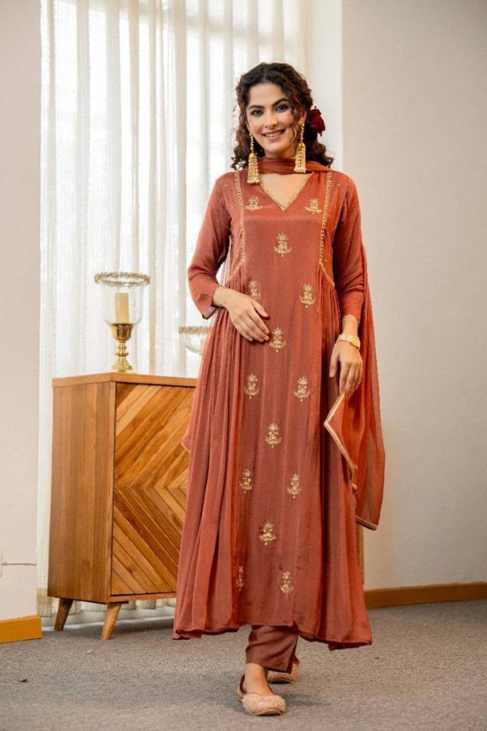 Naisha K 40 Chinon Kurti Bottom With Dupatta