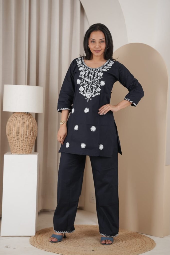 Naisha K 837 Dhabu  Embroidered Kurti With Bottom