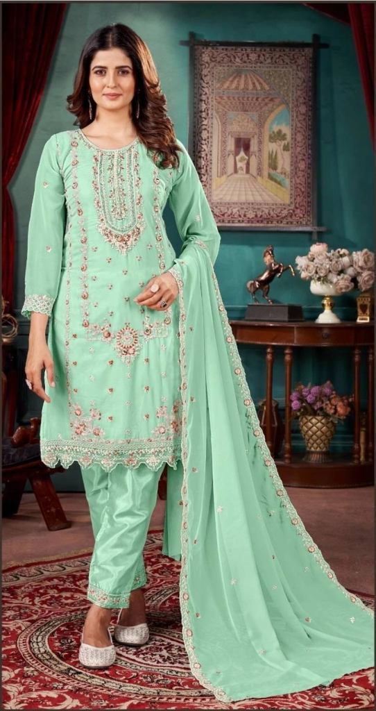 Pakistani Bilqis B 51 A To D Georgette Embroidery Salwar Suit 