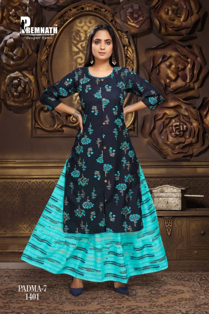 Latest 50 Long Kurta With Skirt Designs and Patterns 2022  Skirt design  Indian designer outfits Long kurti with skirt