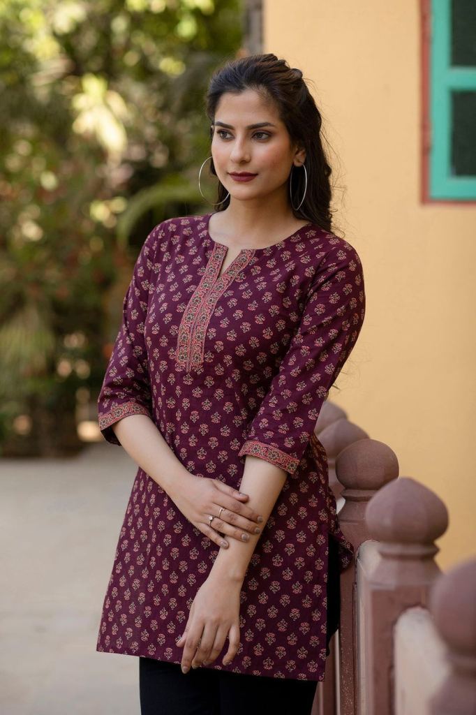 Printed Cotton Short Kurtis catalogu