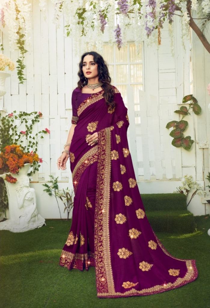 Ranjna  Retro Women's Sarees Online  Low Price