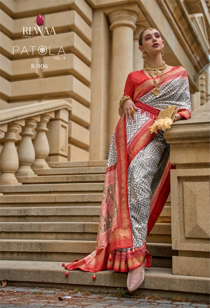 Rewaa Fashion Trirath Preet Patola Silk with fancy saree collection at best  rate | Saree collection, Trendy sarees, Fancy sarees