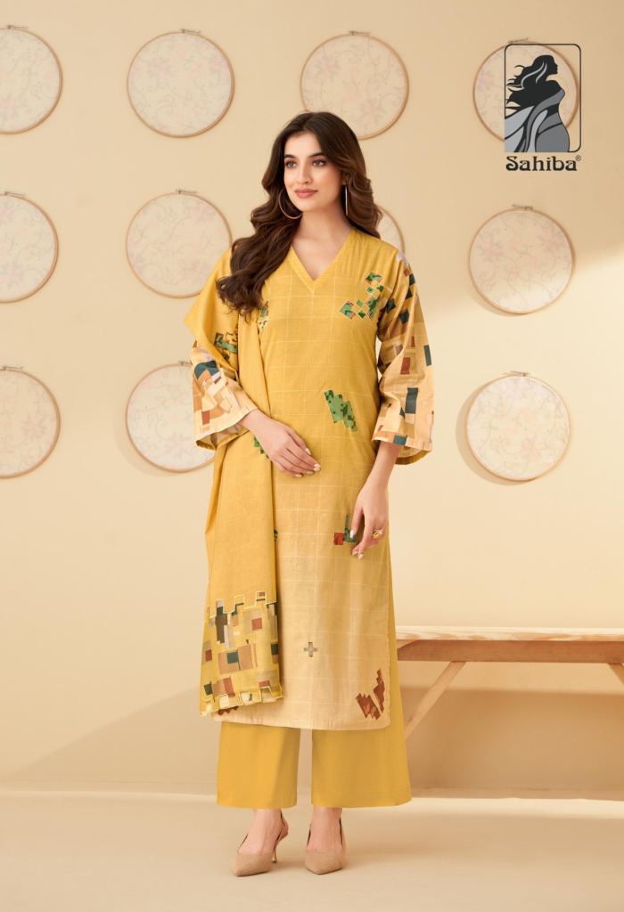 Sahiba Raya Salwar Kameez
