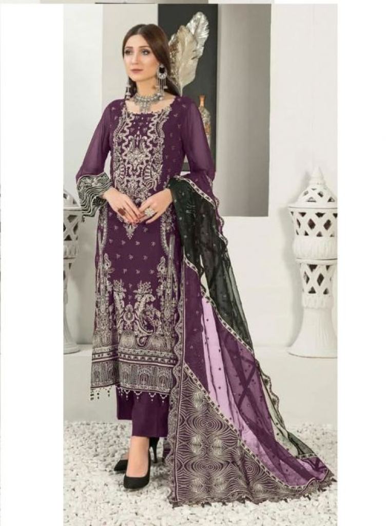 Saniya St 2004 Hit Pakistani Salwar Kameez Collection