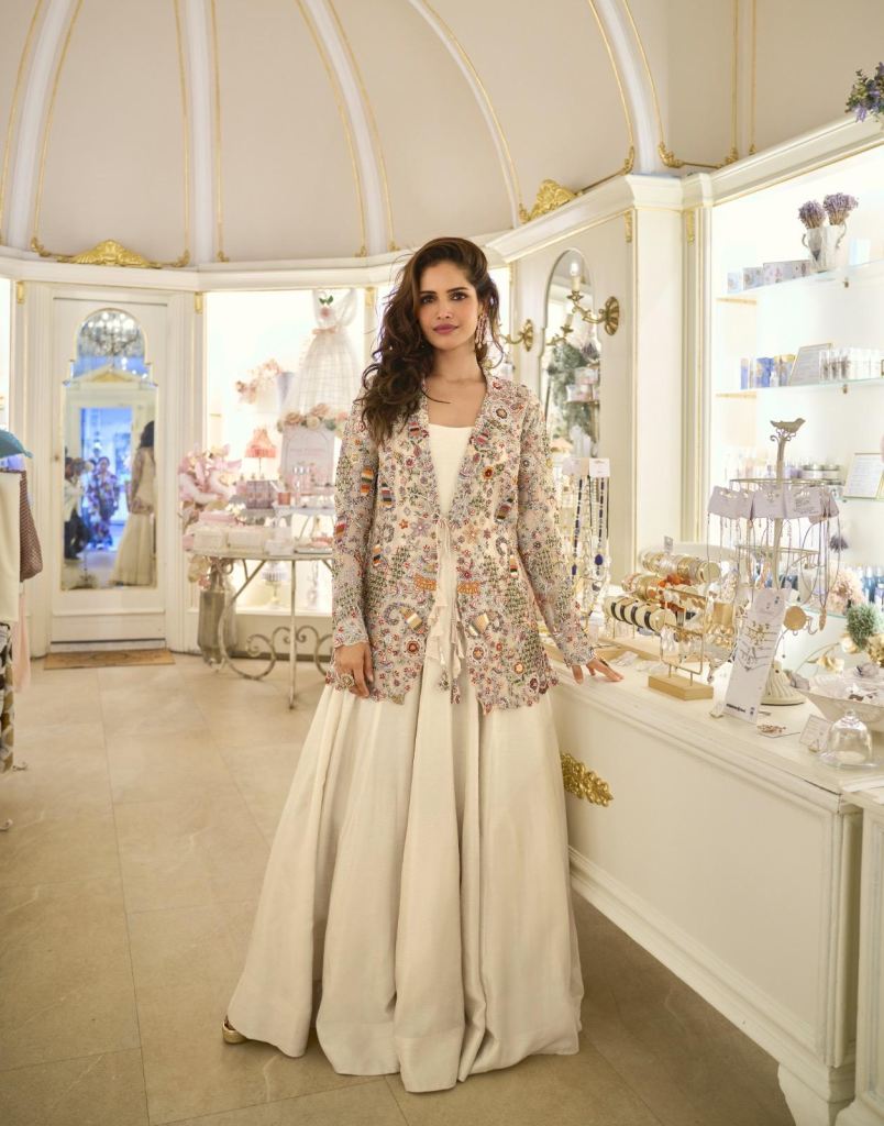 Sayuri Belina Silk Stylish Embroidered Gown And Jacket