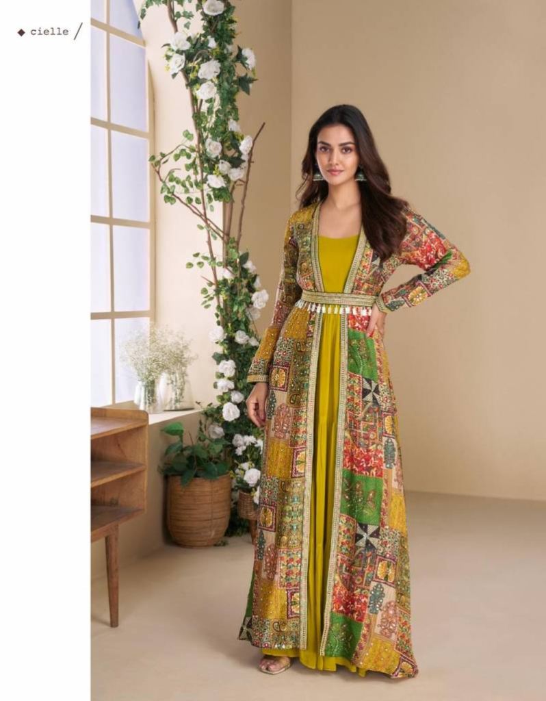 Sayuri Janvi Designer Indo Western