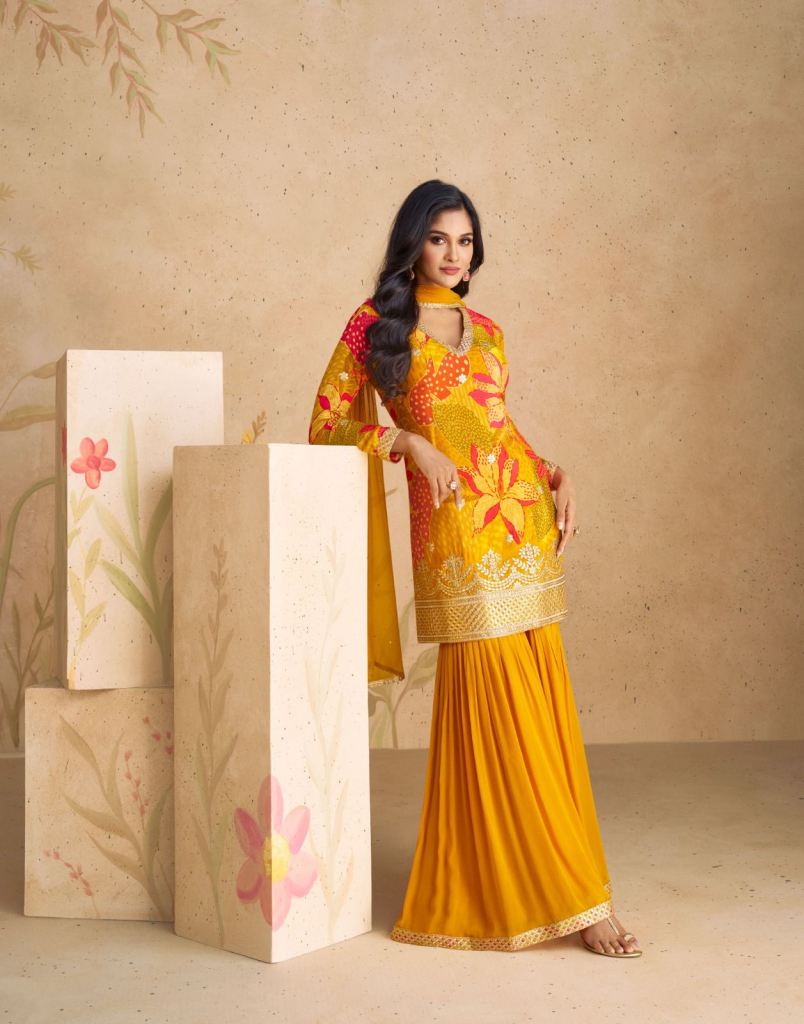 Sayuri Sangam Salwar Kameez