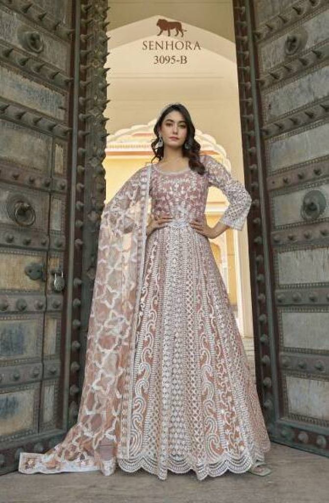 Senhora Mehfil Butterfly Gown With Dupatta