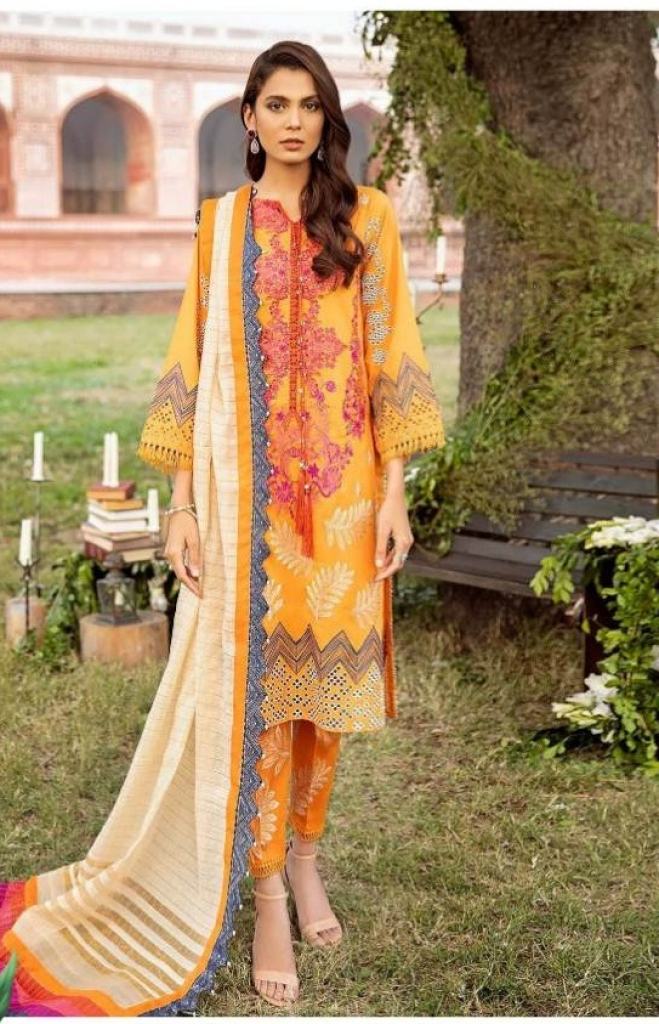 Shraddha present  Charizma  Pakistani collection 