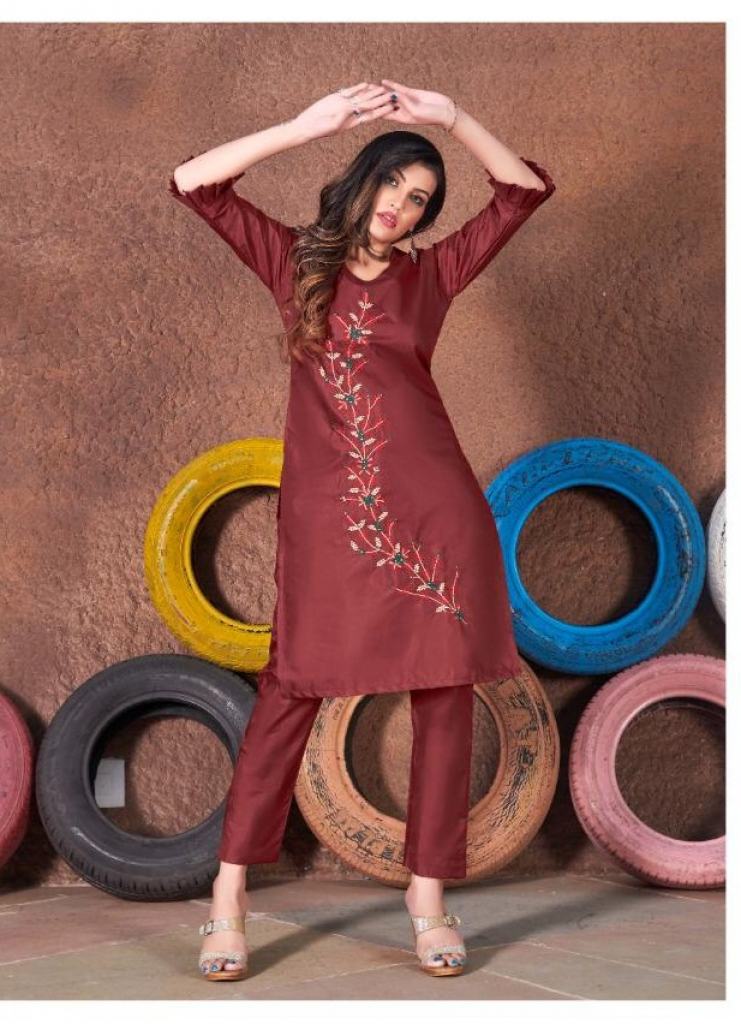 Smylee presents Shaanu  Designer Kurti With Bottom 